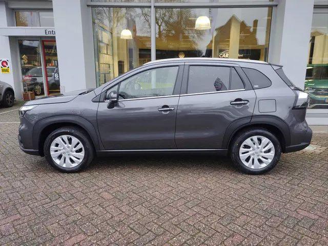 Suzuki S-Cross 1.4 BOOSTERJET SELECT SMART HYBRID Beschikbaar! | Tot 10 JAAR GARANTIE! | Inclusief € 2.050,- Voorraad Voordeel