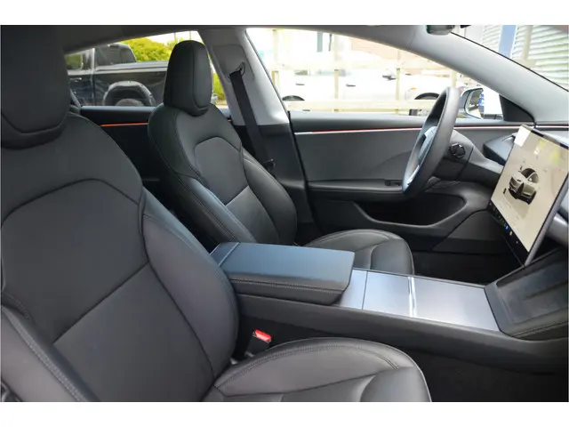 Tesla Model 3 Premium Long Range RWD 78 kWh Highland, AutoPilot4.0 incl. FSD Test