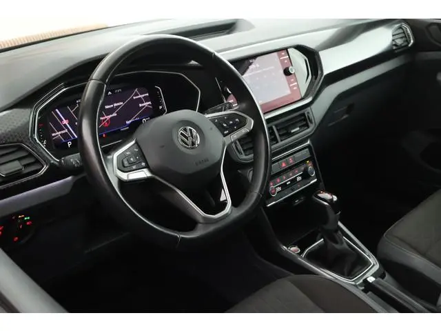 Volkswagen T-Cross 1.0 TSI 115pk DSG R-Line Style Navigatie Camera Keyless Virtual Cockpit