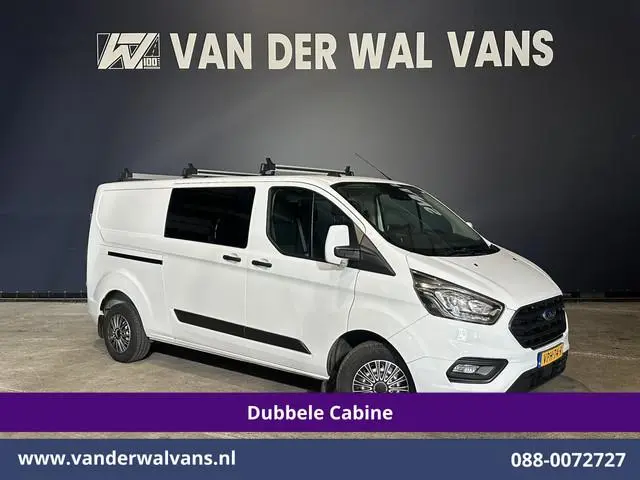 Ford Transit Custom 2.0 TDCI 130pk L2H1 Dubbele Cabine Euro6 Airco | 6-Zits | Camera | LED | Cruisec...