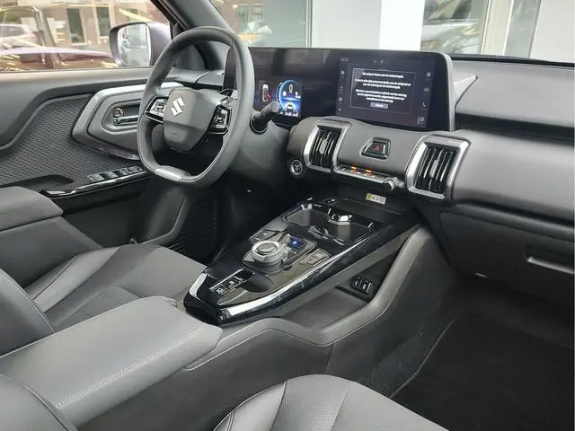 Suzuki e Vitara