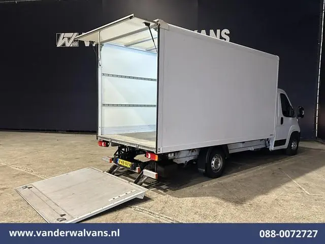 Peugeot Boxer 2.2 BlueHDi 141pk Bakwagen 436cm Lang Laadklep Euro6 Airco | 1055kg laadvermogen | Cru...