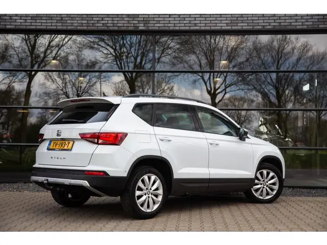 SEAT Ateca 1.0 EcoTSI Style Business Intense , Trekhaak, Achteruitrijcamera, Carplay,