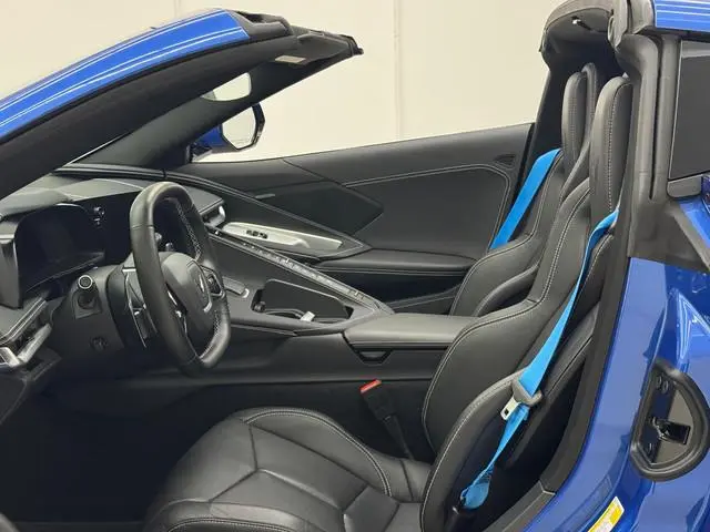 Corvette C8