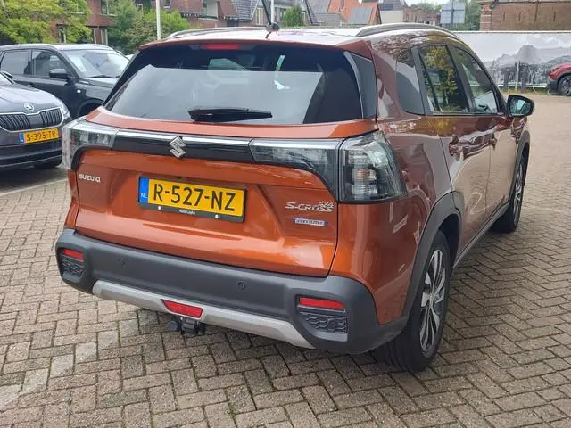 Suzuki S-Cross 1.4 BOOSTERJET STYLE SMART HYBRID Automaat 360 Camera | Adaptive Cruise | Dodehoeksen...