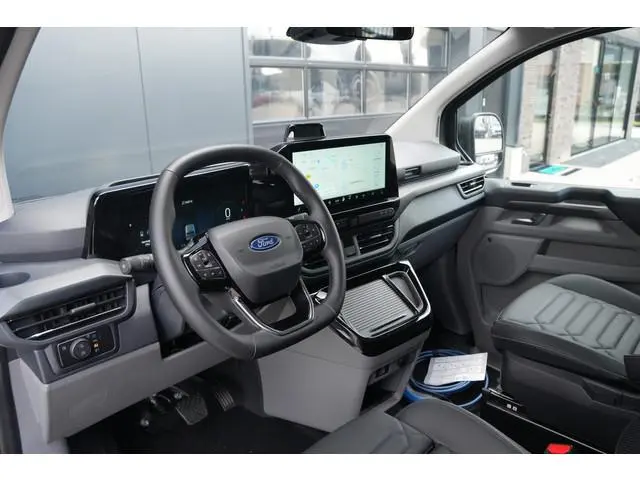 Ford Tourneo