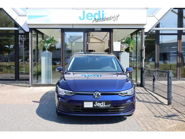 Volkswagen Golf United 1.0 eTSI 81kw/110pk DSG7