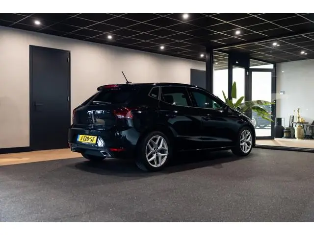 Seat Ibiza 1.0 TSI FR BnsInt. | Carplay | Camera
