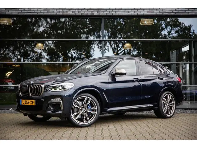 BMW X4 M40i High Executive M-Sport , Pano, Trekhaak, HUD, Harman&Kardon