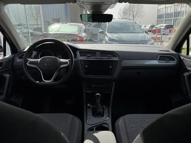 Volkswagen Tiguan 1.5 TSI Life Business Automaat