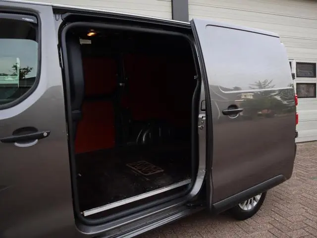 Toyota pro-ace