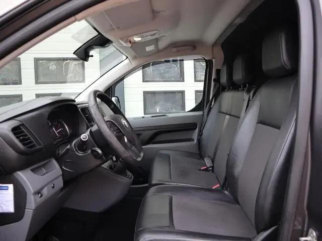 Toyota pro-ace