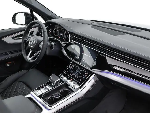 Audi Q7 55 TFSI e quattro Pro Line S 394 PK ·Leder bekleding · Assistentie. plus, remote park · Head...