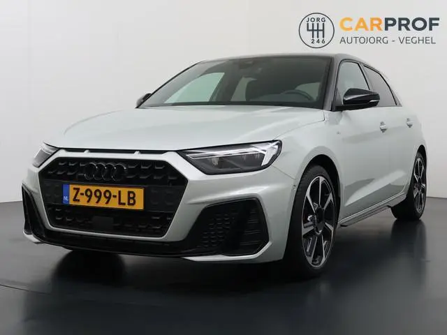 Audi A1 Sportback 40 TFSI S Line edition one Camera | Stoelverwarming | Sonos | ACC