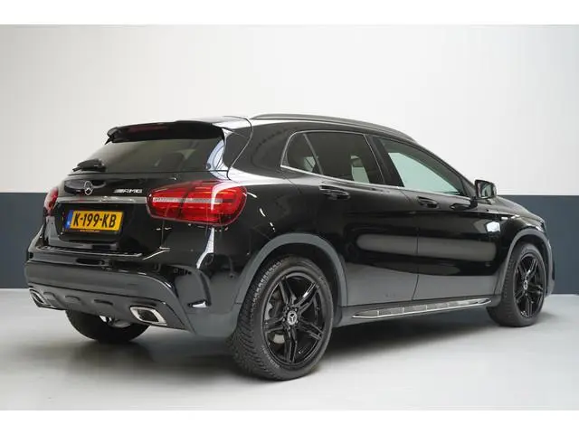 Mercedes-Benz GLA-klasse 200 Premium Plus AMG pakket | Leder | Sportstoelen | Camera | Navigatie | U...