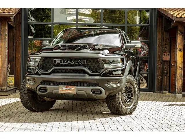 Dodge Ram 1500 V8 TRX 712PK!!