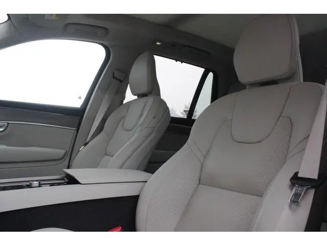 Volvo XC90 2.0 T8 456PK PHEV AWD ULTRA BRIGHT | BOWERS & WILKINS HIFI PREMIUM AUDIO | LUCHTVERING VO...
