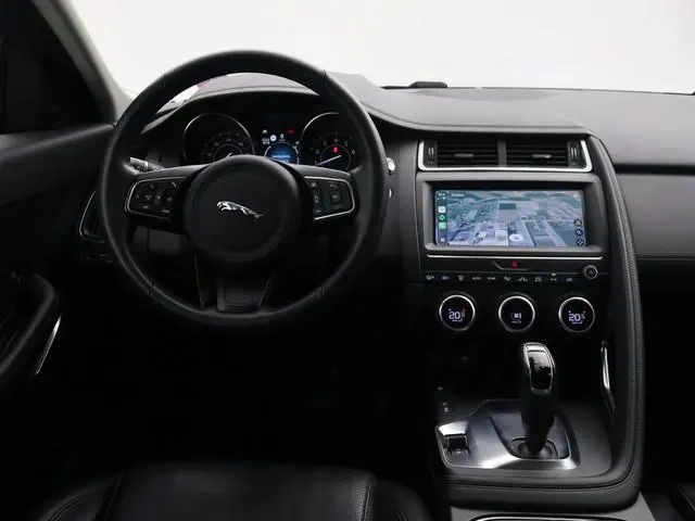 Jaguar E-PACE 2.0 P200 AWD S + CARPLAY | AFN. TREKHAAK | STANDKACHEL | LEDER | CAMERA