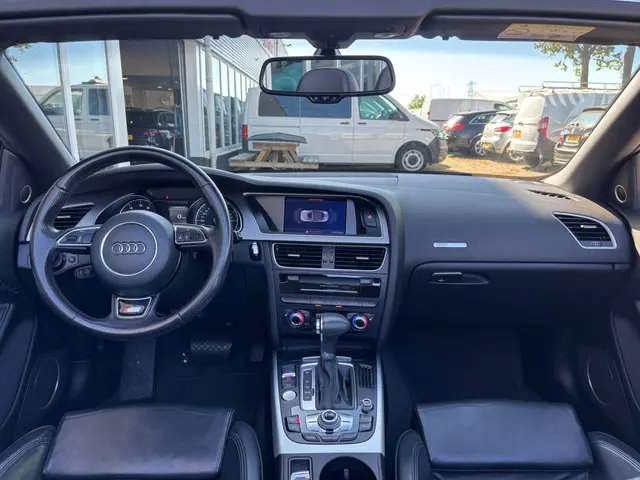 Audi A5 Cabriolet 1.8 TFSI Sport Edition | Memory stoelen | S-line | Leer | Automaat