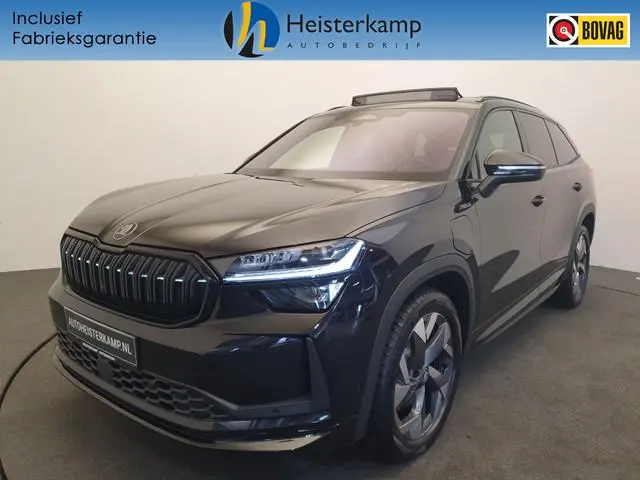 ŠKODA Kodiaq 1.5 TSI PHEV DSG/AUT 204pk Sportline Business Panoramadak, Wegklapbare Trekhaak, 360 Ca...