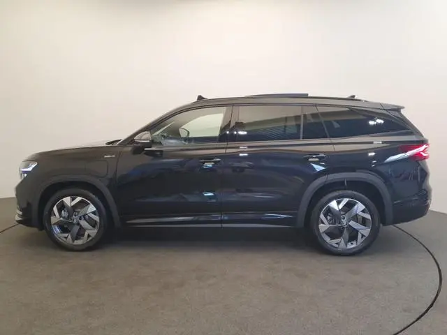 ŠKODA Kodiaq 1.5 TSI PHEV DSG/AUT 204pk Sportline Business Panoramadak, Wegklapbare Trekhaak, 360 Ca...