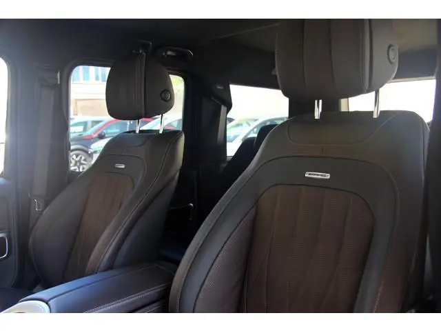 Mercedes-Benz G-Klasse