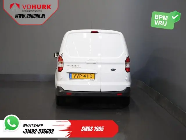 Ford Transit Courier