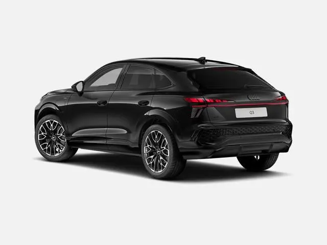 Audi Q3 Sportback 1.5 200kW e-hybrid S edition 272 PK · Optiekpakket zwart-glanzend · Panorama-glasd...