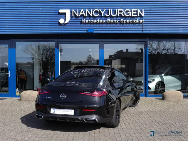 Mercedes-Benz CLE Coupé 300 e 2x AMG | Elektr. Panodak | Memory 2x | Night | MBUX Premium | Burmeste...