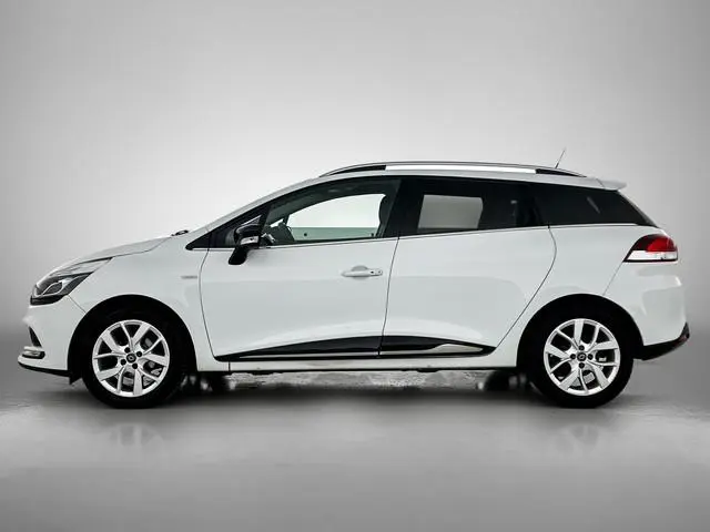 Renault Clio Estate 0.9 TCe Limited 90PK / Pdc. / Airco / Navigatie / Radio multimedia / Apk 02-2026