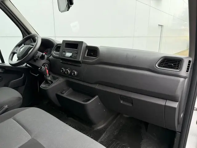Renault Master Plancher 2.3 DCI 145PK Lowliner LED Airco Bakwagen Cruise Control Camera Meubelbak Fo...