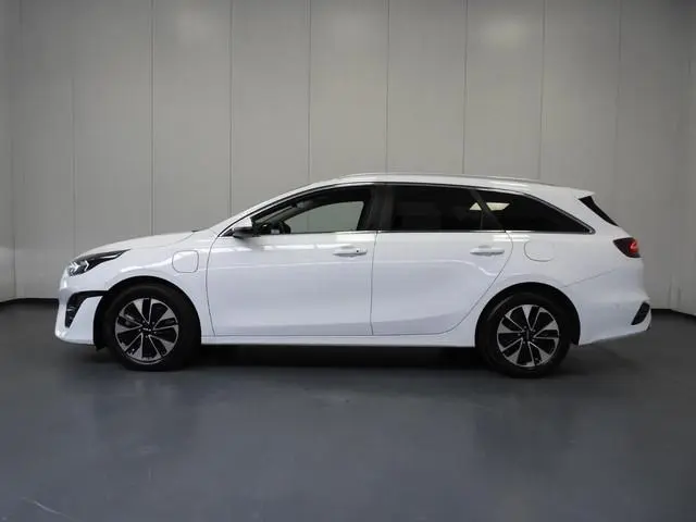 Kia Ceed Sportswagon 1.6 GDI PHEV Plug-In DynamicPlusLine NAVI/CAMERA.EL.KLEP/LED/16"LMV!