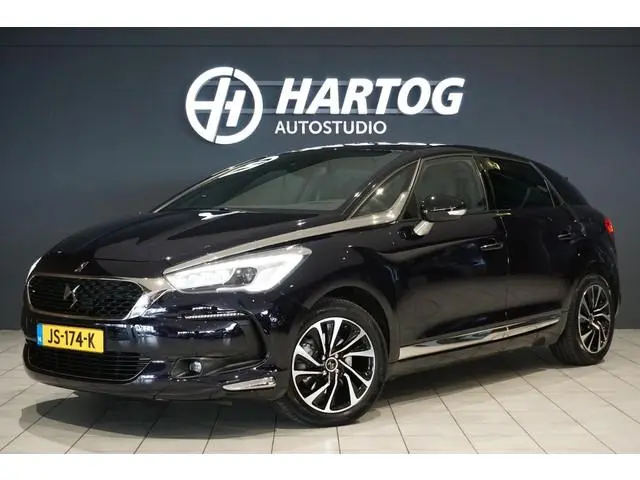 DS DS 5