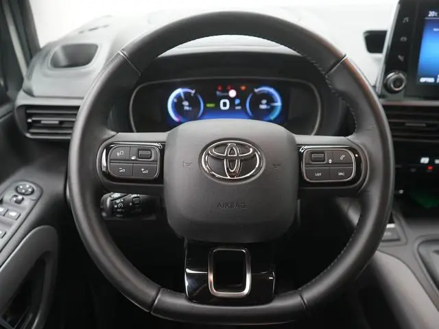 Toyota pro-ace