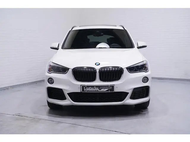 BMW X1 sDrive18d M Sport Panodak Head-up Leder Camera Afn. trekhaak PDC v+a