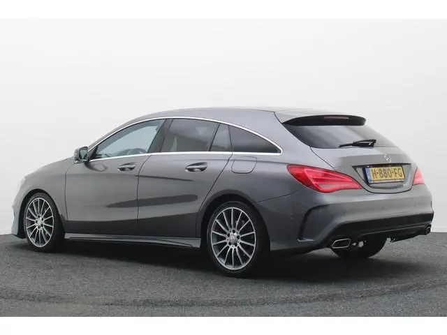 Mercedes-Benz CLA-klasse Shooting Brake 180 AMG Bi-Xenon, H&K Sound, Memory, Stoelverwarming, PDC, 1...