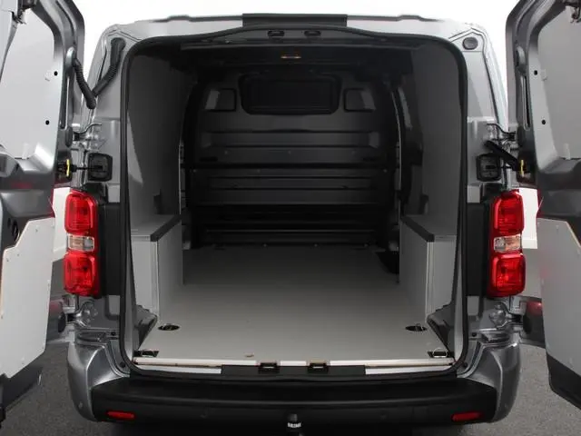 Opel Vivaro 2.0 BlueHDi 180 S&S L3 Automaat Apple Carplay /  Android Auto Parkeersensoren Trekhaak C...