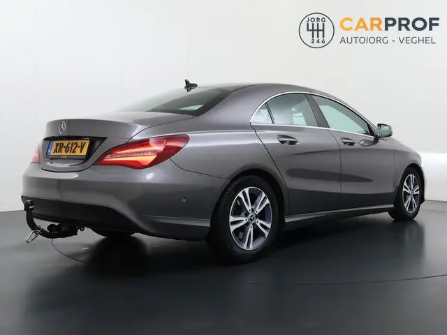 Mercedes-Benz CLA-klasse 180 Ambition Trekhaak | Automaat | Navigatie |