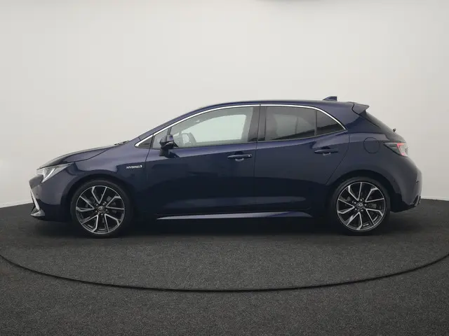 Toyota Corolla 2.0 Hybrid Executive 184pk Dealer O.H | Adaptive Cruise | Head Up | Camera | Sportsto...