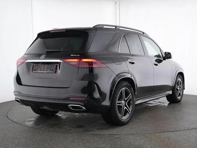 Mercedes-Benz GLE-klasse 400 e 4MATIC AMG Line / Panoramadak/ Night/ Burmester/ AIRMATIC/ Memory/ Be...