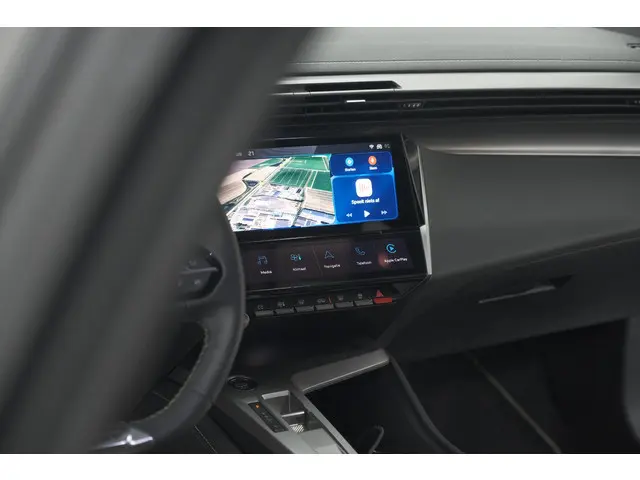 Peugeot 408 1.6 HYbrid 225 EAT8 GT | Camera | Adaptieve Cruise Control | Apple Carplay | Elektronisc...