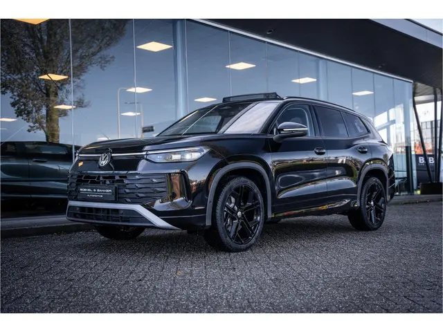 Volkswagen Tayron 1.5 eTSI Life Edition 7p. ** 20inch ** Panodak ** Trekhaak