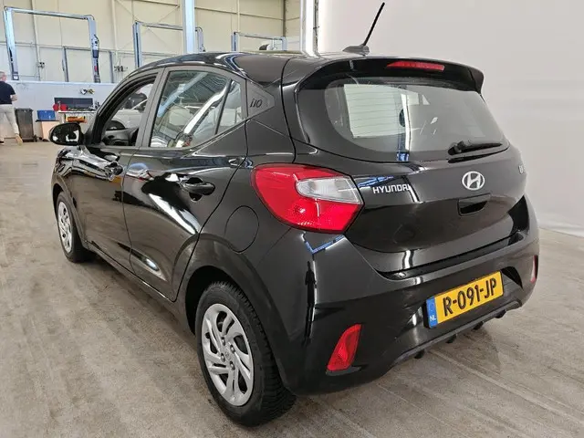 Hyundai i10 1.0 Comfort 1e Eigenaar | Dealer Onderh | BTW | NAP | Carplay | DAB | Cruise | Bots | LE...
