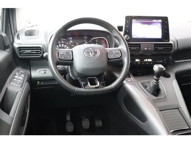 Toyota pro-ace