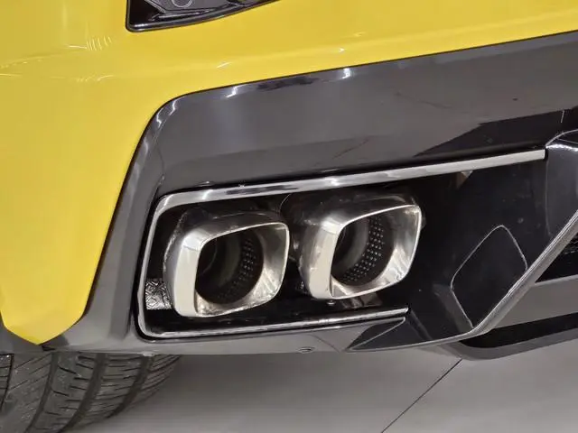 Corvette C8