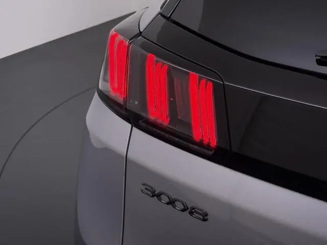 Peugeot 3008 1.6 HYbrid 225 GT VAN: 25.900,- VOOR: 22.877,- UW WKVOORDEEL: 3.023,- |PHEV | BLACK OPT...