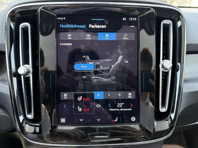 Volvo C40