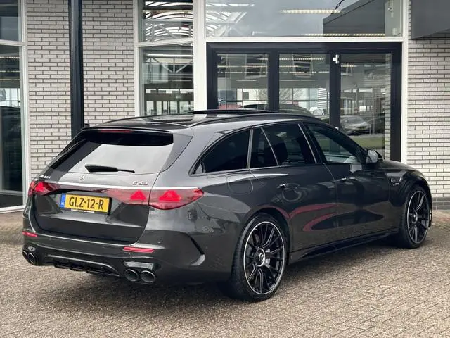 Mercedes-Benz E-klasse Estate AMG 53 4MATIC+ Night Edition | Superscreen | Panoramadak | Stoelventil...