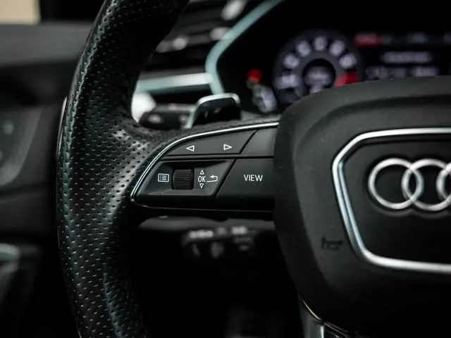 Audi RSQ3