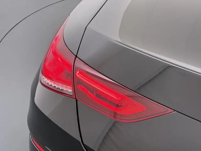 Mercedes-Benz CLA-klasse 180 AMG line | Pano Trekhaak Memory Sound Multibeam Keyless